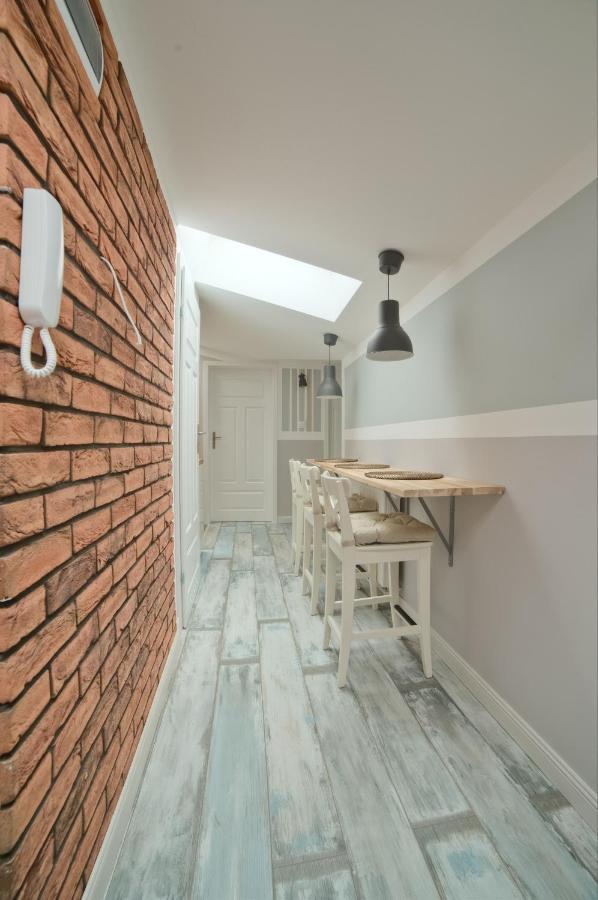 Urban Nest Apartments Bon 5 クラクフ エクステリア 写真